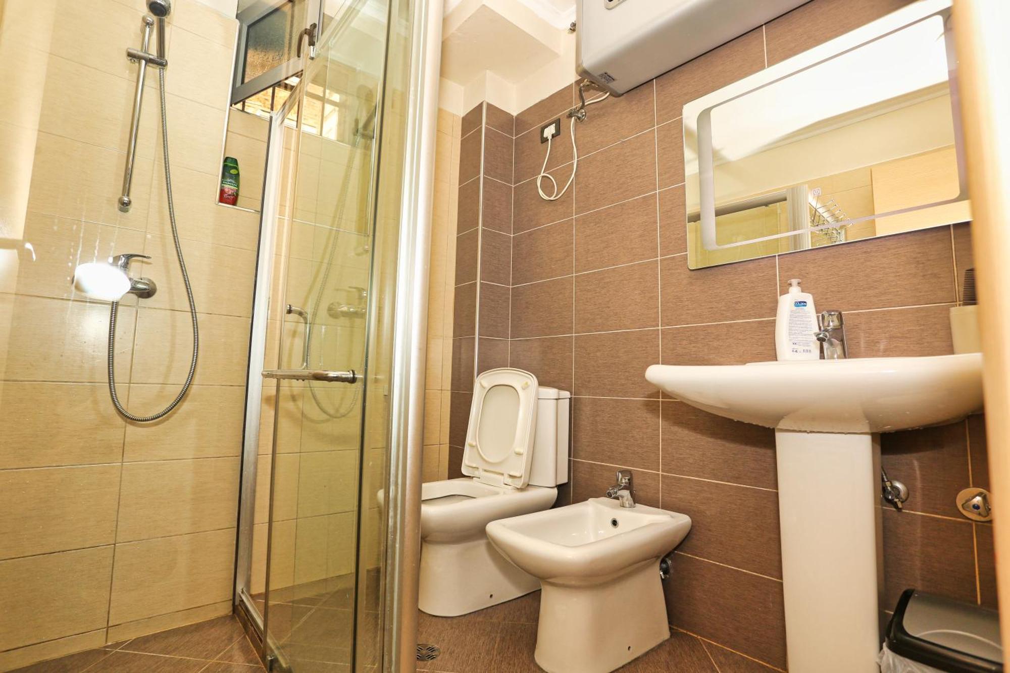 R&B City Center Apartment Tirana Exterior foto